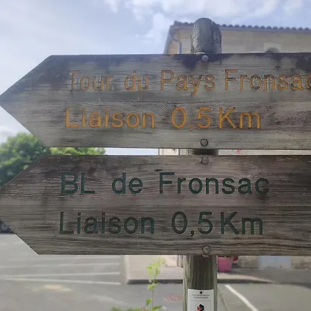 펜션 Maison Charmeilles - Touristique -