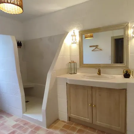Maison Charmeilles - Touristique - Coliving Villa Fronsac (Gironde)