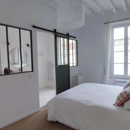 Maison Charmeilles - Touristique - Coliving * Fronsac (Gironde)